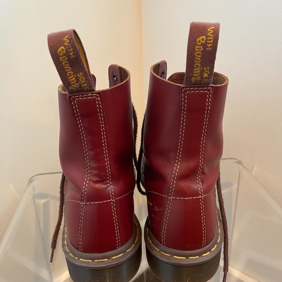 DR.MARTENS 1460 VINTAGE MADE IN ENGLAND LACE UP BOOTS (RED QUILON/SIZE 9) main image 5